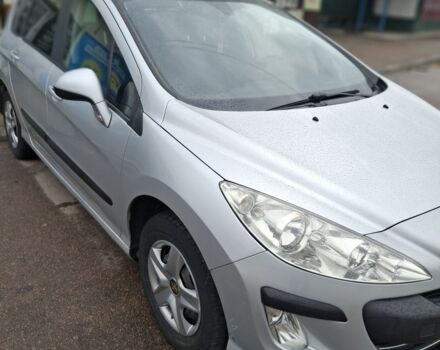 Серый Пежо 308, объемом двигателя 0 л и пробегом 309 тыс. км за 5450 $, фото 1 на Automoto.ua