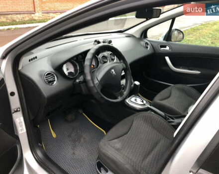 Серый Пежо 308, объемом двигателя 1.6 л и пробегом 200 тыс. км за 4999 $, фото 20 на Automoto.ua