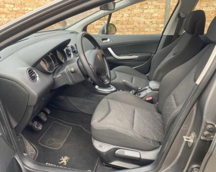 Сірий Пежо 308, об'ємом двигуна 1.6 л та пробігом 290 тис. км за 4450 $, фото 16 на Automoto.ua