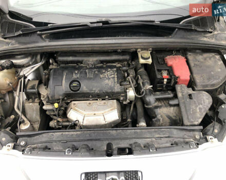 Серый Пежо 308, объемом двигателя 1.6 л и пробегом 200 тыс. км за 4999 $, фото 2 на Automoto.ua