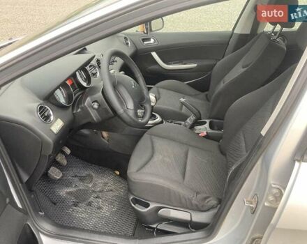 Пежо 308 2009 в Тернополе на Automoto.ua Серый Пежо 308, объемом двигателя 1.6 л и пробегом 277 тыс. км за 5600 $, фото 20 на Automoto.ua