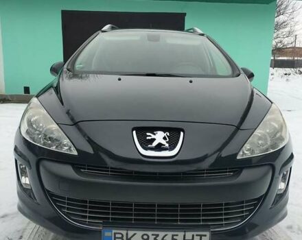 Серый Пежо 308, объемом двигателя 2 л и пробегом 177 тыс. км за 7800 $, фото 1 на Automoto.ua