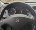 Серый Пежо 308, объемом двигателя 1 л и пробегом 138 тыс. км за 6200 $, фото 9 на Automoto.ua