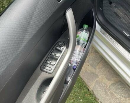 Серый Пежо 308, объемом двигателя 1.6 л и пробегом 157 тыс. км за 6200 $, фото 10 на Automoto.ua