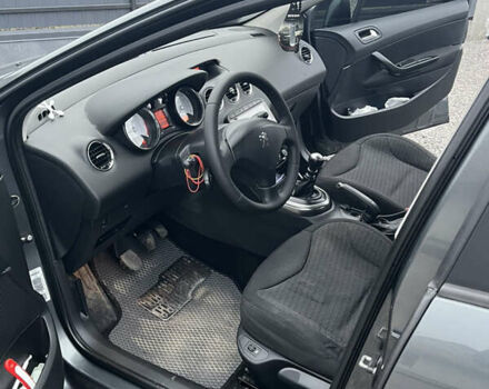 Сірий Пежо 308, об'ємом двигуна 1.56 л та пробігом 309 тис. км за 6000 $, фото 13 на Automoto.ua