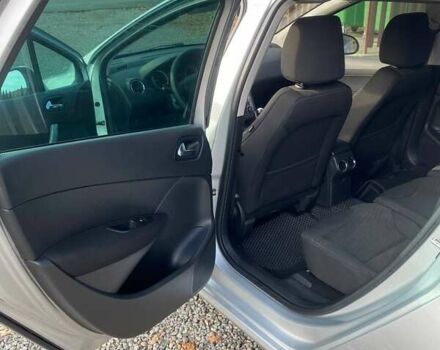 Серый Пежо 308, объемом двигателя 1.56 л и пробегом 255 тыс. км за 5400 $, фото 20 на Automoto.ua