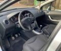 Серый Пежо 308, объемом двигателя 1.56 л и пробегом 255 тыс. км за 5400 $, фото 13 на Automoto.ua