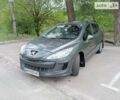 Сірий Пежо 308, об'ємом двигуна 1.56 л та пробігом 242 тис. км за 5800 $, фото 1 на Automoto.ua