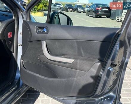 Сірий Пежо 308, об'ємом двигуна 1.6 л та пробігом 250 тис. км за 6490 $, фото 4 на Automoto.ua