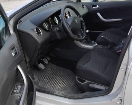 Серый Пежо 308, объемом двигателя 1.6 л и пробегом 230 тыс. км за 6500 $, фото 16 на Automoto.ua