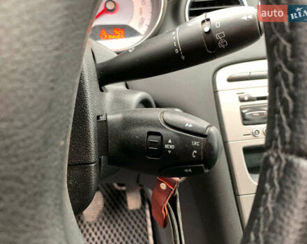 Серый Пежо 308, объемом двигателя 1.6 л и пробегом 234 тыс. км за 5990 $, фото 30 на Automoto.ua
