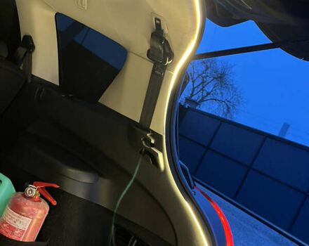 Сірий Пежо 308, об'ємом двигуна 1.56 л та пробігом 309 тис. км за 6000 $, фото 42 на Automoto.ua