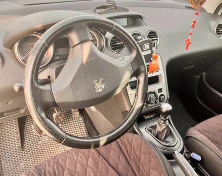 Сірий Пежо 308, об'ємом двигуна 1.6 л та пробігом 245 тис. км за 4711 $, фото 11 на Automoto.ua