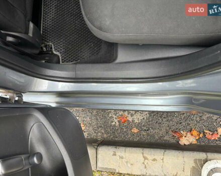 Серый Пежо 308, объемом двигателя 1.56 л и пробегом 234 тыс. км за 6200 $, фото 10 на Automoto.ua