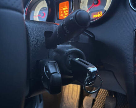 Сірий Пежо 308, об'ємом двигуна 1.56 л та пробігом 309 тис. км за 6000 $, фото 37 на Automoto.ua