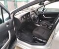 Серый Пежо 308, объемом двигателя 1.6 л и пробегом 280 тыс. км за 5300 $, фото 5 на Automoto.ua