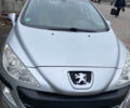 Серый Пежо 308, объемом двигателя 1.56 л и пробегом 238 тыс. км за 5500 $, фото 1 на Automoto.ua