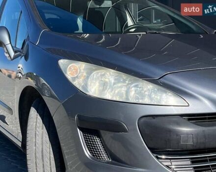 Сірий Пежо 308, об'ємом двигуна 1.6 л та пробігом 250 тис. км за 6490 $, фото 2 на Automoto.ua