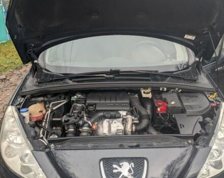 Серый Пежо 308, объемом двигателя 1 л и пробегом 138 тыс. км за 6200 $, фото 10 на Automoto.ua