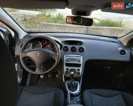 Серый Пежо 308, объемом двигателя 1.56 л и пробегом 253 тыс. км за 5700 $, фото 2 на Automoto.ua