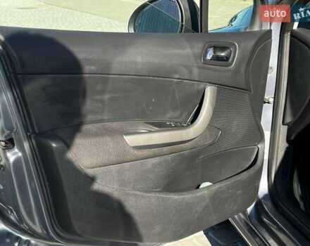 Сірий Пежо 308, об'ємом двигуна 1.6 л та пробігом 250 тис. км за 6490 $, фото 26 на Automoto.ua