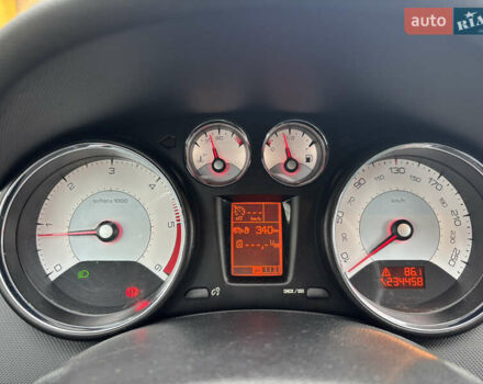 Серый Пежо 308, объемом двигателя 1.56 л и пробегом 234 тыс. км за 6200 $, фото 21 на Automoto.ua