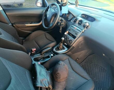 Серый Пежо 308, объемом двигателя 1.6 л и пробегом 395 тыс. км за 4750 $, фото 15 на Automoto.ua