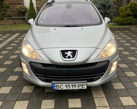 Сірий Пежо 308, об'ємом двигуна 1.56 л та пробігом 266 тис. км за 6400 $, фото 1 на Automoto.ua