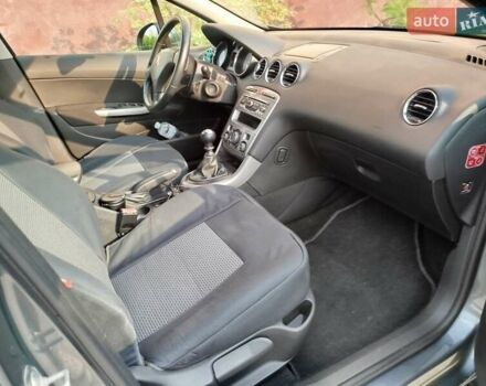 Сірий Пежо 308, об'ємом двигуна 1.6 л та пробігом 244 тис. км за 5700 $, фото 9 на Automoto.ua