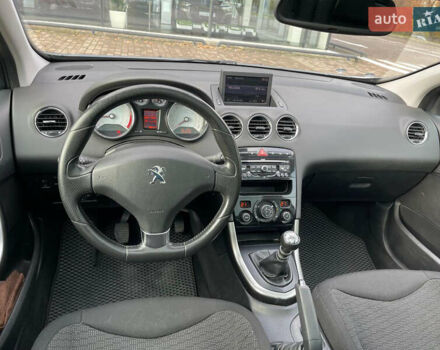 Пежо 308 2011 в Львове на Automoto.ua Серый Пежо 308, объемом двигателя 1.56 л и пробегом 278 тыс. км за 5490 $, фото 23 на Automoto.ua