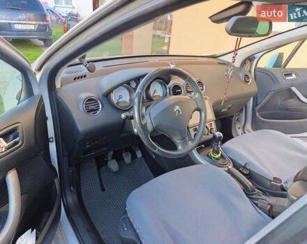 Пежо 308 2011 в Ивано-Франковске на Automoto.ua Серый Пежо 308, объемом двигателя 1.56 л и пробегом 227 тыс. км за 6799 $, фото 14 на Automoto.ua