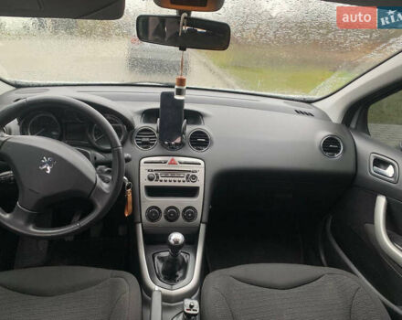 Сірий Пежо 308, об'ємом двигуна 1.56 л та пробігом 190 тис. км за 6800 $, фото 29 на Automoto.ua