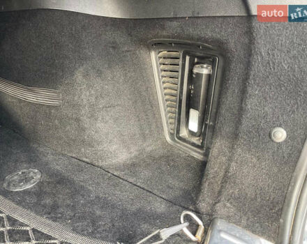 Пежо 308 2011 в Львове на Automoto.ua Серый Пежо 308, объемом двигателя 1.56 л и пробегом 278 тыс. км за 5490 $, фото 26 на Automoto.ua