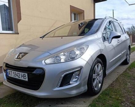 Пежо 308 2011 в Ивано-Франковске на Automoto.ua Серый Пежо 308, объемом двигателя 1.56 л и пробегом 227 тыс. км за 6799 $, фото 5 на Automoto.ua