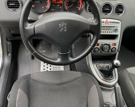 Сірий Пежо 308, об'ємом двигуна 1.56 л та пробігом 266 тис. км за 6400 $, фото 13 на Automoto.ua