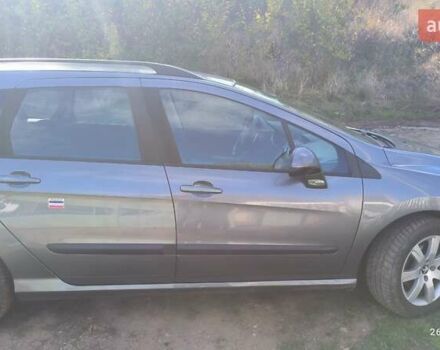 Серый Пежо 308, объемом двигателя 1.56 л и пробегом 200 тыс. км за 6950 $, фото 1 на Automoto.ua