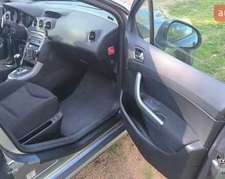 Серый Пежо 308, объемом двигателя 1.56 л и пробегом 200 тыс. км за 6950 $, фото 9 на Automoto.ua