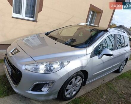 Пежо 308 2011 в Ивано-Франковске на Automoto.ua Серый Пежо 308, объемом двигателя 1.56 л и пробегом 227 тыс. км за 6799 $, фото 3 на Automoto.ua