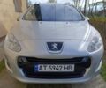 Пежо 308 2011 в Ивано-Франковске на Automoto.ua Серый Пежо 308, объемом двигателя 1.56 л и пробегом 227 тыс. км за 6799 $, фото 8 на Automoto.ua