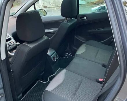 Серый Пежо 308, объемом двигателя 1.6 л и пробегом 345 тыс. км за 5500 $, фото 7 на Automoto.ua