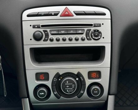 Сірий Пежо 308, об'ємом двигуна 1.6 л та пробігом 206 тис. км за 6480 $, фото 16 на Automoto.ua