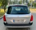 Серый Пежо 308, объемом двигателя 1.6 л и пробегом 218 тыс. км за 6600 $, фото 4 на Automoto.ua
