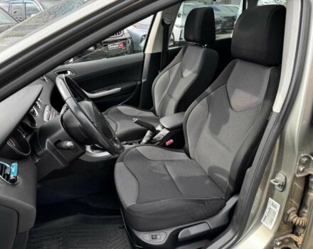 Сірий Пежо 308, об'ємом двигуна 1.6 л та пробігом 206 тис. км за 6480 $, фото 10 на Automoto.ua