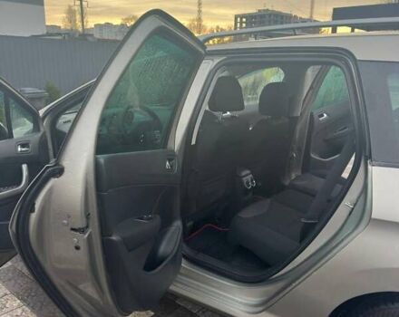 Серый Пежо 308, объемом двигателя 1.6 л и пробегом 143 тыс. км за 5500 $, фото 4 на Automoto.ua