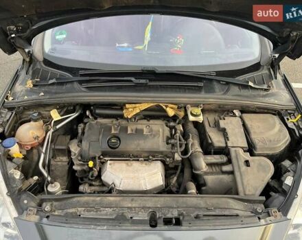 Сірий Пежо 308, об'ємом двигуна 1.6 л та пробігом 255 тис. км за 6800 $, фото 14 на Automoto.ua