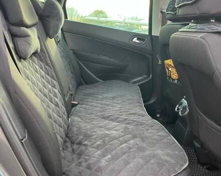 Сірий Пежо 308, об'ємом двигуна 1.6 л та пробігом 255 тис. км за 6800 $, фото 4 на Automoto.ua