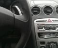 Серый Пежо 308, объемом двигателя 1.6 л и пробегом 240 тыс. км за 7200 $, фото 1 на Automoto.ua