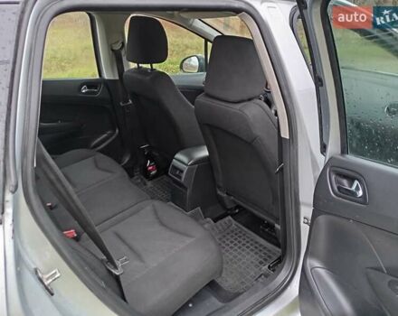 Серый Пежо 308, объемом двигателя 1.6 л и пробегом 245 тыс. км за 6000 $, фото 15 на Automoto.ua