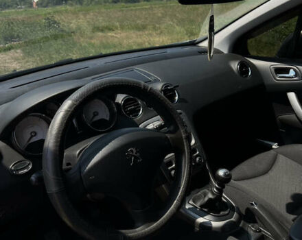 Серый Пежо 308, объемом двигателя 1.56 л и пробегом 260 тыс. км за 6500 $, фото 8 на Automoto.ua