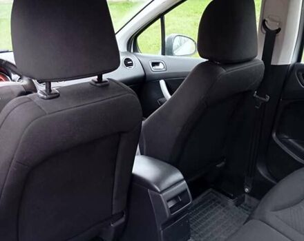 Серый Пежо 308, объемом двигателя 1.6 л и пробегом 245 тыс. км за 6000 $, фото 22 на Automoto.ua